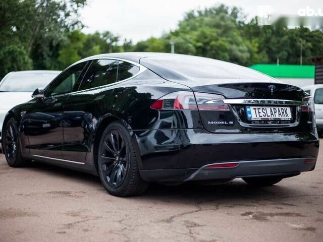 Тесла Модель С 2015 у Києві на Automoto.ua Тесла Модель С, об'ємом двигуна 0 л та пробігом 205 тис. км за 26999 $, фото 4 на Automoto.ua