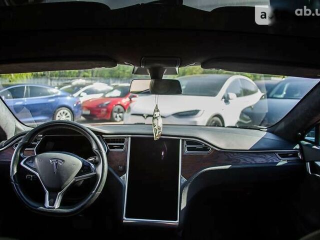 Тесла Модель С 2017 у Києві на Automoto.ua Тесла Модель С, об'ємом двигуна 0 л та пробігом 59 тис. км за 44999 $, фото 14 на Automoto.ua