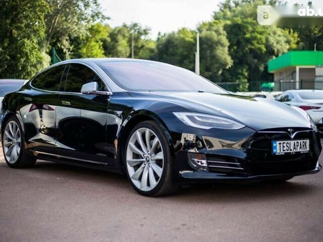 Тесла Модель С 2018 в Киеве на Automoto.ua Тесла Модель С, объемом двигателя 0 л и пробегом 28 тыс. км за 36999 $, фото 7 на Automoto.ua