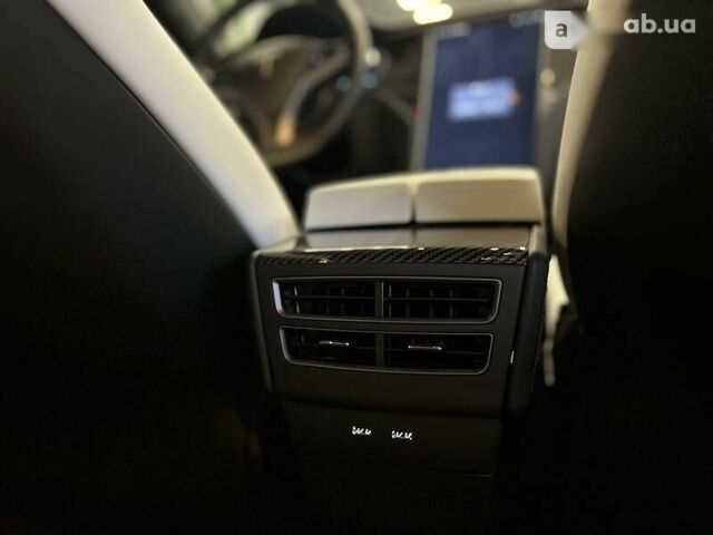 Тесла Модель С, об'ємом двигуна 0 л та пробігом 11 тис. км за 59900 $, фото 26 на Automoto.ua