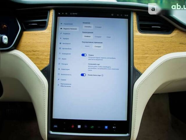 Тесла Модель С 2019 у Києві на Automoto.ua Тесла Модель С, об'ємом двигуна 0 л та пробігом 25 тис. км за 52800 $, фото 17 на Automoto.ua