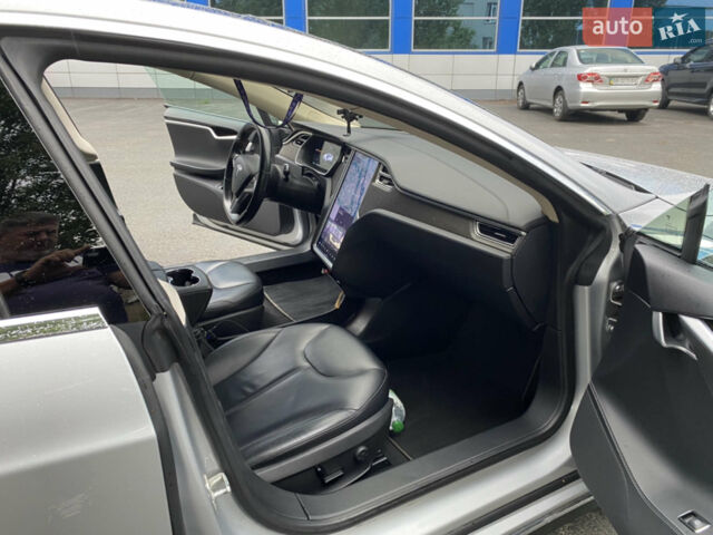 Тесла Модель С, об'ємом двигуна 0 л та пробігом 175 тис. км за 22100 $, фото 26 на Automoto.ua