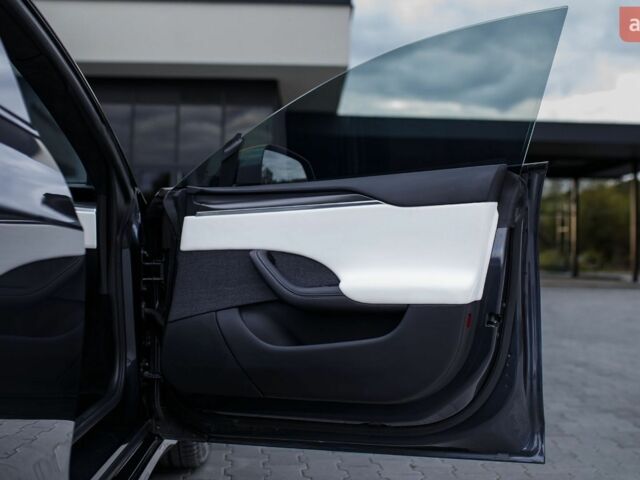 Тесла Модель С, объемом двигателя 0 л и пробегом 9 тыс. км за 67000 $, фото 46 на Automoto.ua