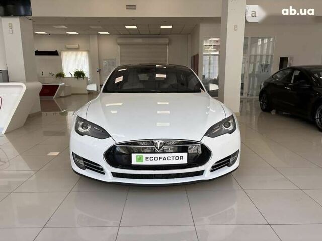 Тесла Модель С, объемом двигателя 0 л и пробегом 130 тыс. км за 17000 $, фото 2 на Automoto.ua