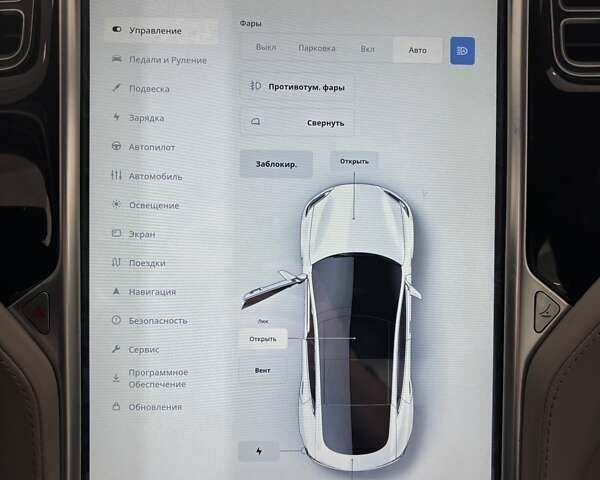 Тесла Модель С, объемом двигателя 0 л и пробегом 130 тыс. км за 17000 $, фото 11 на Automoto.ua