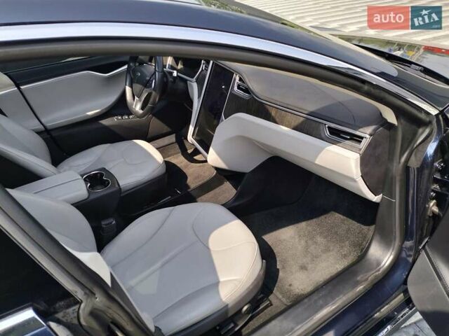 Тесла Модель С, объемом двигателя 0 л и пробегом 130 тыс. км за 21900 $, фото 19 на Automoto.ua