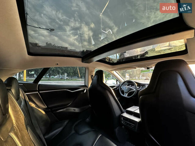 Тесла Модель С, объемом двигателя 0 л и пробегом 96 тыс. км за 17900 $, фото 16 на Automoto.ua