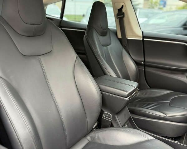 Тесла Модель С, об'ємом двигуна 0 л та пробігом 54 тис. км за 13999 $, фото 23 на Automoto.ua