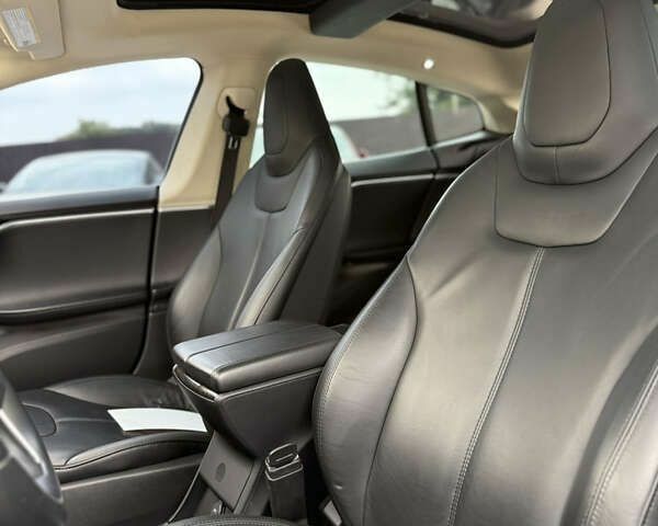 Тесла Модель С, об'ємом двигуна 0 л та пробігом 54 тис. км за 13999 $, фото 18 на Automoto.ua