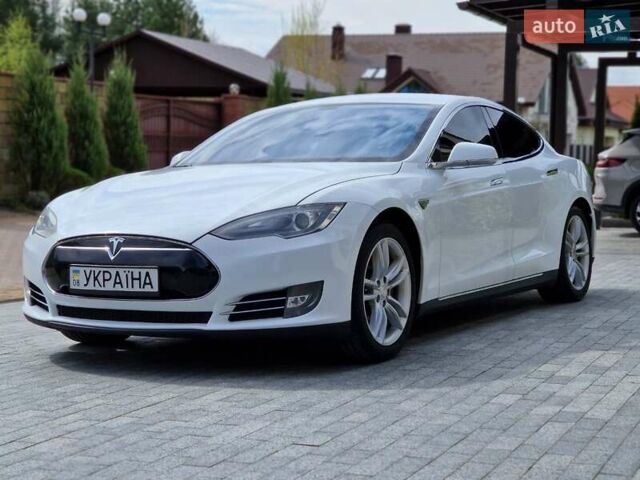 Тесла Модель С, объемом двигателя 0 л и пробегом 268 тыс. км за 14000 $, фото 1 на Automoto.ua