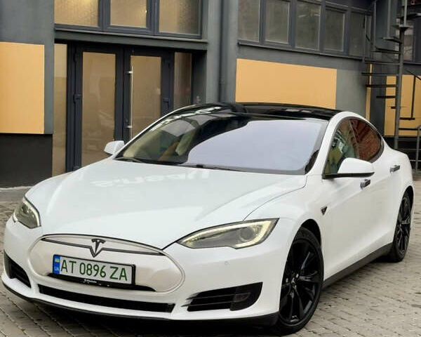Тесла Модель С, объемом двигателя 0 л и пробегом 285 тыс. км за 13000 $, фото 1 на Automoto.ua
