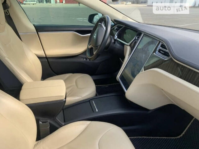 Тесла Модель С, объемом двигателя 0 л и пробегом 225 тыс. км за 18000 $, фото 8 на Automoto.ua