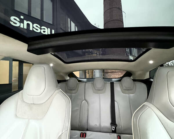 Тесла Модель С, объемом двигателя 0 л и пробегом 285 тыс. км за 13000 $, фото 23 на Automoto.ua