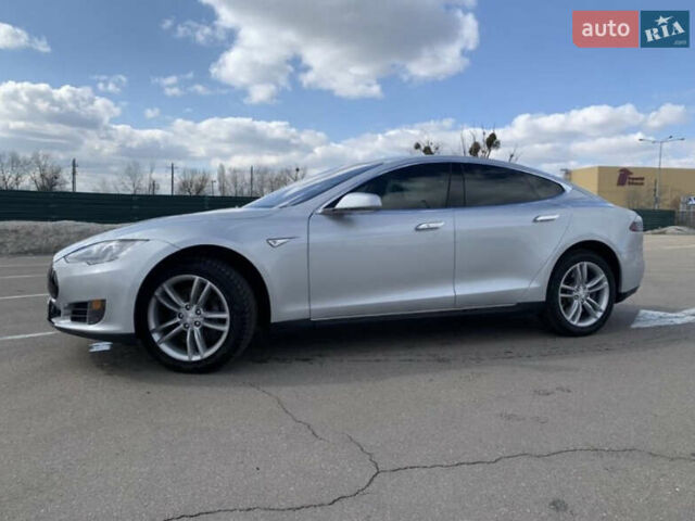 Тесла Модель С, объемом двигателя 0 л и пробегом 225 тыс. км за 18000 $, фото 2 на Automoto.ua