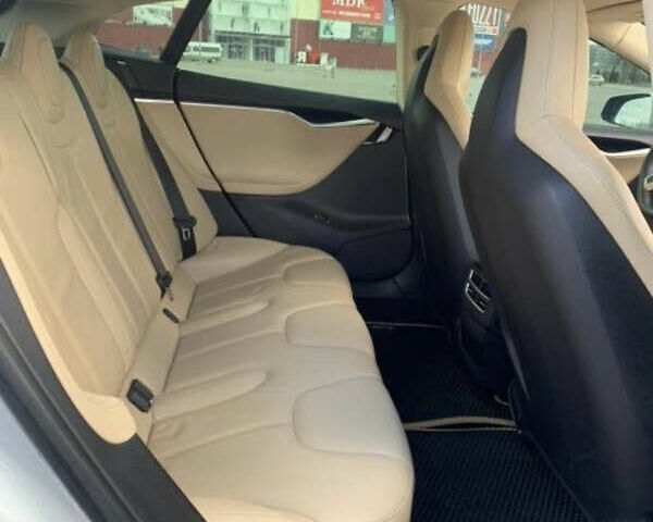Тесла Модель С, объемом двигателя 0 л и пробегом 225 тыс. км за 18000 $, фото 7 на Automoto.ua