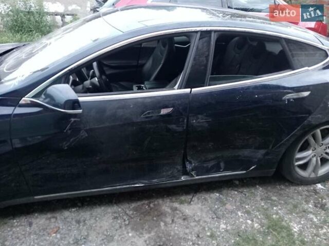 Тесла Модель С, об'ємом двигуна 0 л та пробігом 182 тис. км за 10150 $, фото 27 на Automoto.ua