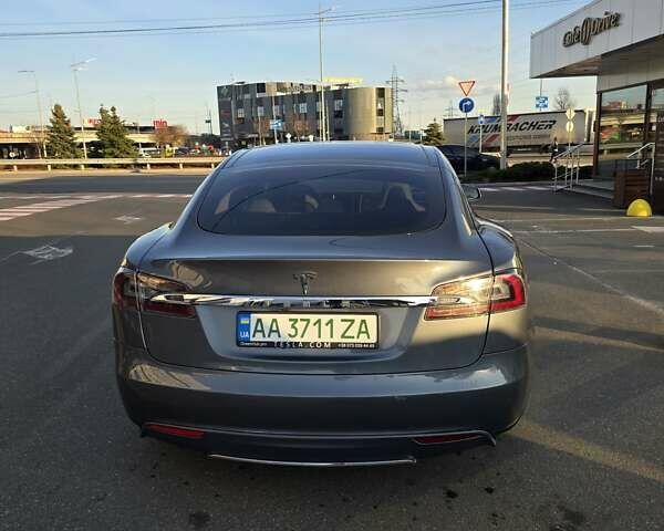Тесла Модель С, объемом двигателя 0 л и пробегом 155 тыс. км за 11400 $, фото 5 на Automoto.ua