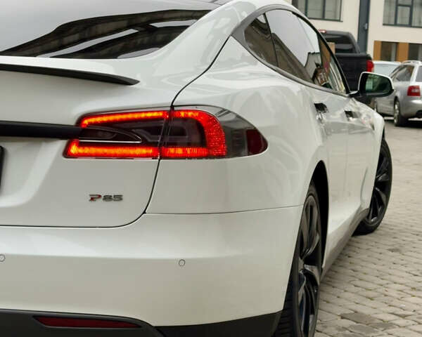 Тесла Модель С, объемом двигателя 0 л и пробегом 285 тыс. км за 13000 $, фото 5 на Automoto.ua
