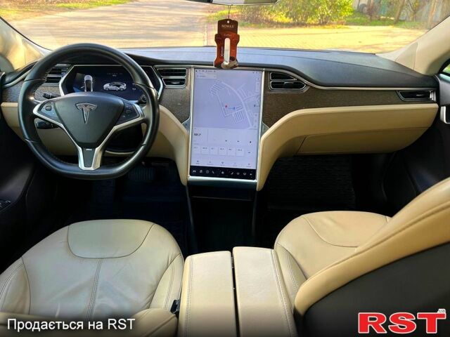 Тесла Модель С, объемом двигателя 0.28 л и пробегом 221 тыс. км за 11900 $, фото 9 на Automoto.ua