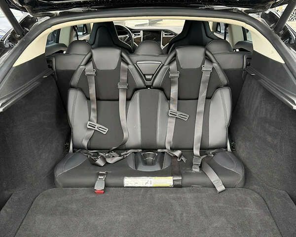 Тесла Модель С, об'ємом двигуна 0 л та пробігом 54 тис. км за 13999 $, фото 16 на Automoto.ua