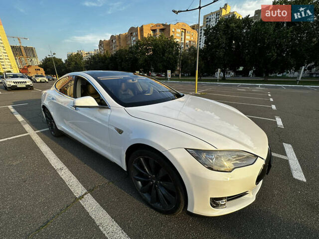 Тесла Модель С, объемом двигателя 0 л и пробегом 96 тыс. км за 17900 $, фото 1 на Automoto.ua