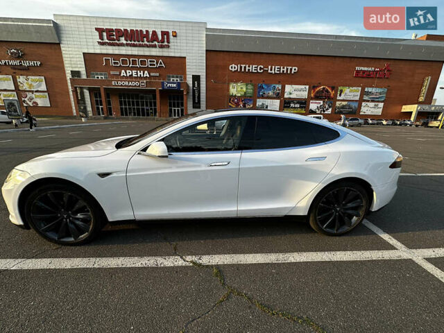 Тесла Модель С, объемом двигателя 0 л и пробегом 96 тыс. км за 17900 $, фото 7 на Automoto.ua