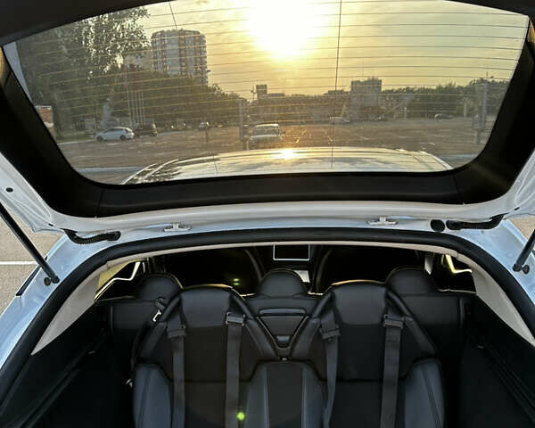 Тесла Модель С, объемом двигателя 0 л и пробегом 96 тыс. км за 17900 $, фото 10 на Automoto.ua