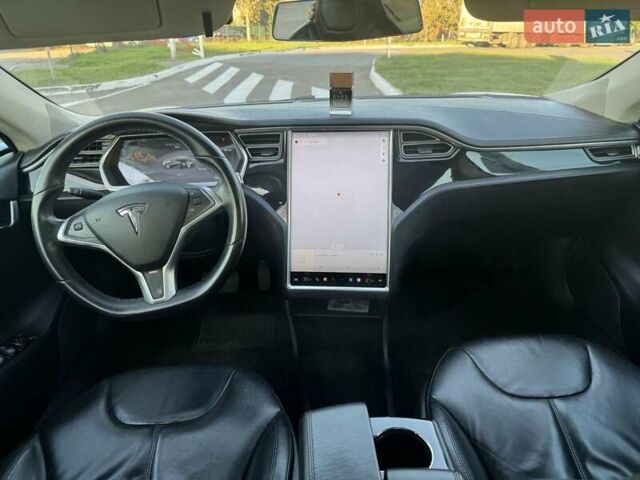 Тесла Модель С, объемом двигателя 0 л и пробегом 237 тыс. км за 13300 $, фото 7 на Automoto.ua