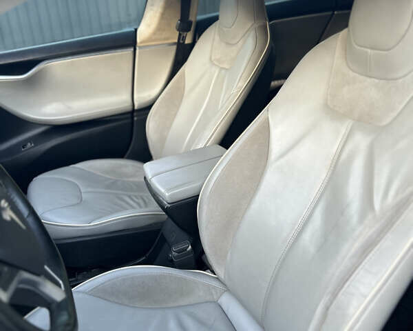 Тесла Модель С, объемом двигателя 0 л и пробегом 158 тыс. км за 13500 $, фото 28 на Automoto.ua
