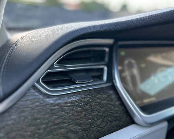 Тесла Модель С, объемом двигателя 0 л и пробегом 158 тыс. км за 13500 $, фото 27 на Automoto.ua