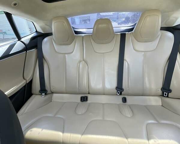 Тесла Модель С, объемом двигателя 0 л и пробегом 162 тыс. км за 18200 $, фото 25 на Automoto.ua