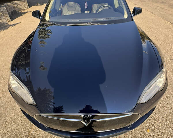 Тесла Модель С, объемом двигателя 0 л и пробегом 75 тыс. км за 18000 $, фото 13 на Automoto.ua