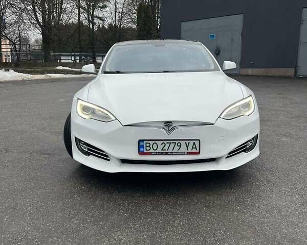 Тесла Модель С, объемом двигателя 0 л и пробегом 170 тыс. км за 16900 $, фото 11 на Automoto.ua