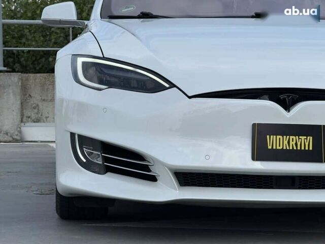 Тесла Модель С, объемом двигателя 0 л и пробегом 214 тыс. км за 14650 $, фото 5 на Automoto.ua