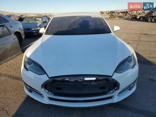 Тесла Модель С, объемом двигателя 0 л и пробегом 147 тыс. км за 3400 $, фото 4 на Automoto.ua