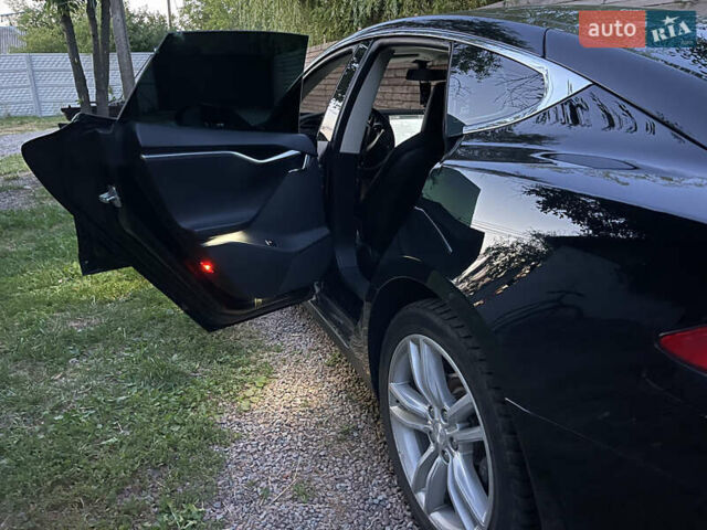 Тесла Модель С, объемом двигателя 0 л и пробегом 220 тыс. км за 13000 $, фото 2 на Automoto.ua