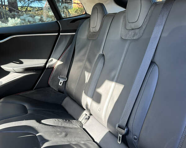 Тесла Модель С, объемом двигателя 0 л и пробегом 75 тыс. км за 18000 $, фото 23 на Automoto.ua