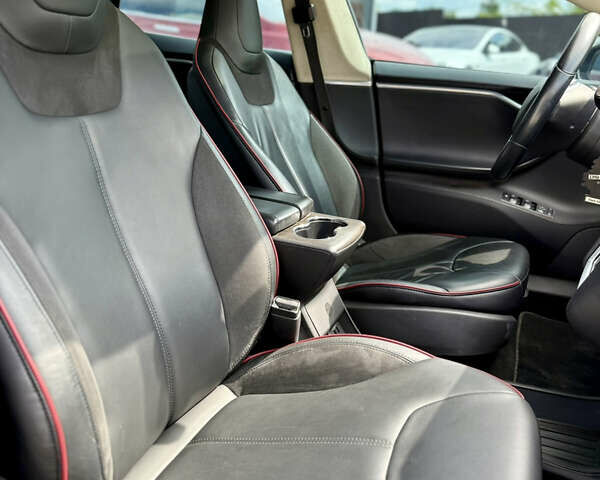Тесла Модель С, объемом двигателя 0 л и пробегом 146 тыс. км за 14950 $, фото 23 на Automoto.ua
