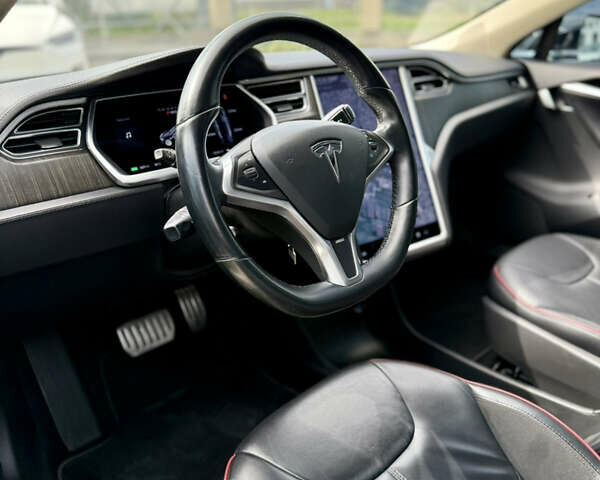 Тесла Модель С, объемом двигателя 0 л и пробегом 146 тыс. км за 14950 $, фото 17 на Automoto.ua