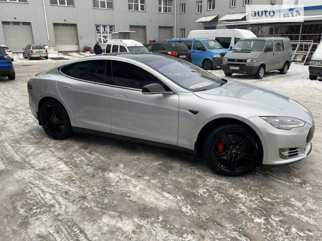 Тесла Модель С, объемом двигателя 0 л и пробегом 178 тыс. км за 23500 $, фото 5 на Automoto.ua