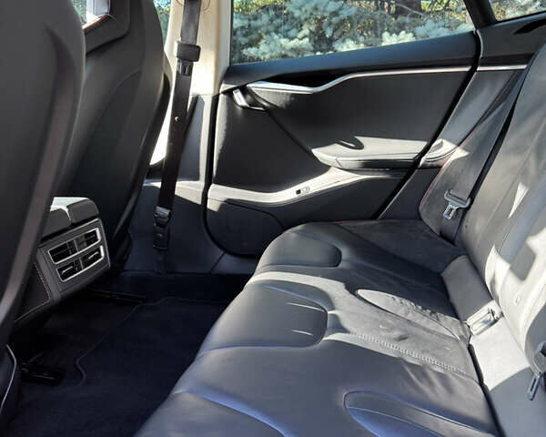 Тесла Модель С, объемом двигателя 0 л и пробегом 75 тыс. км за 18000 $, фото 22 на Automoto.ua