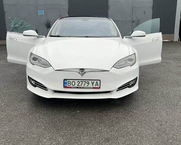 Тесла Модель С, объемом двигателя 0 л и пробегом 170 тыс. км за 16900 $, фото 17 на Automoto.ua