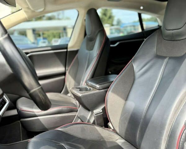 Тесла Модель С, объемом двигателя 0 л и пробегом 146 тыс. км за 15900 $, фото 18 на Automoto.ua