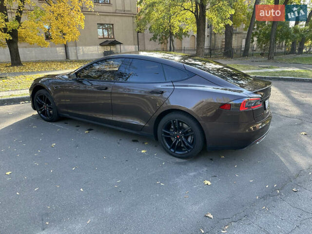 Тесла Модель С, объемом двигателя 0 л и пробегом 155 тыс. км за 15800 $, фото 4 на Automoto.ua