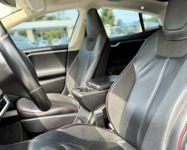 Тесла Модель С, объемом двигателя 0 л и пробегом 146 тыс. км за 14950 $, фото 18 на Automoto.ua
