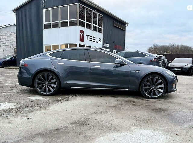 Тесла Модель С, объемом двигателя 0 л и пробегом 287 тыс. км за 13900 $, фото 4 на Automoto.ua