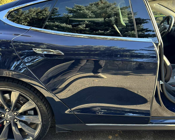 Тесла Модель С, объемом двигателя 0 л и пробегом 75 тыс. км за 18000 $, фото 12 на Automoto.ua