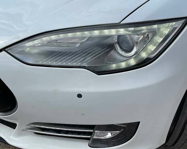 Тесла Модель С, объемом двигателя 0 л и пробегом 158 тыс. км за 14299 $, фото 6 на Automoto.ua