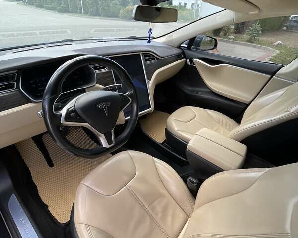 Тесла Модель С, объемом двигателя 0 л и пробегом 162 тыс. км за 18200 $, фото 39 на Automoto.ua