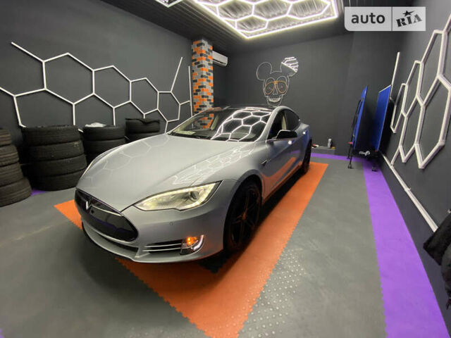 Тесла Модель С, объемом двигателя 0 л и пробегом 178 тыс. км за 15500 $, фото 15 на Automoto.ua